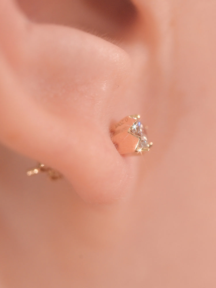 「听香」| 钻石系列|迷你18k金20分钻石耳钉铂金通勤极简长期主义