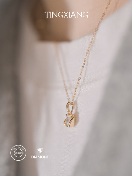 「听香」| 风来时运转|幸运风车18k金20分50分泡泡钻石项链鼻屎钻